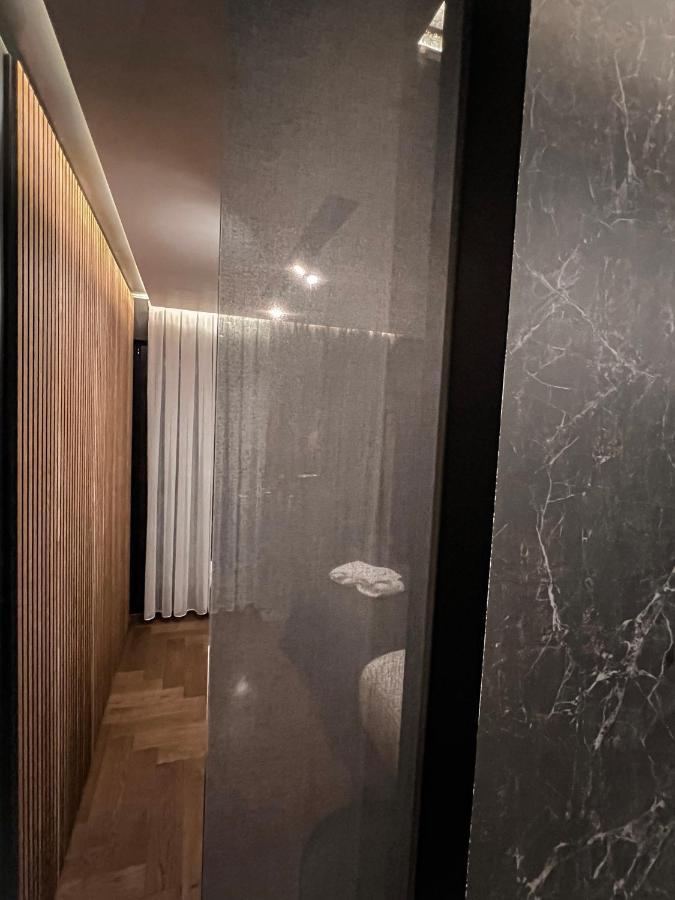 Black Diamond Apartment Zurich Exterior photo