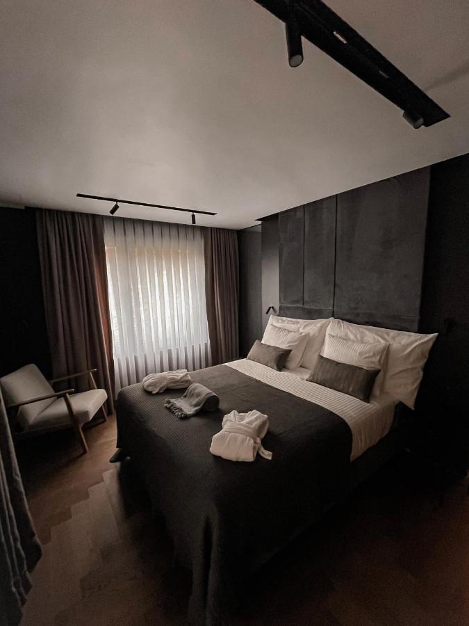 Black Diamond Apartment Zurich Exterior photo